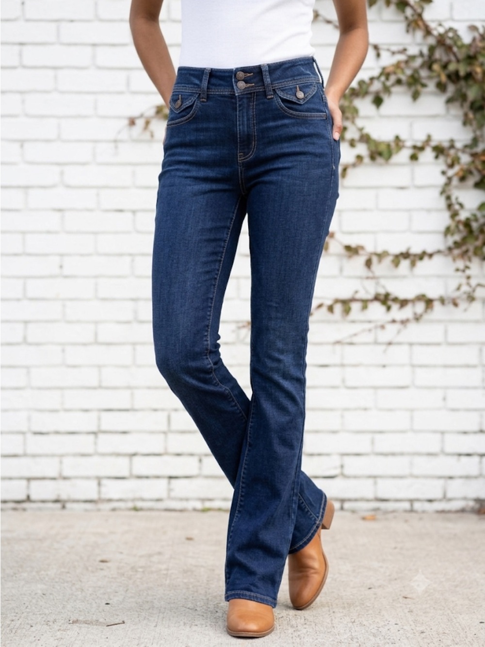 American Eagle Dark‑Wash Bootcut Jeans – Size 0 | Western Denim | High‑Rise